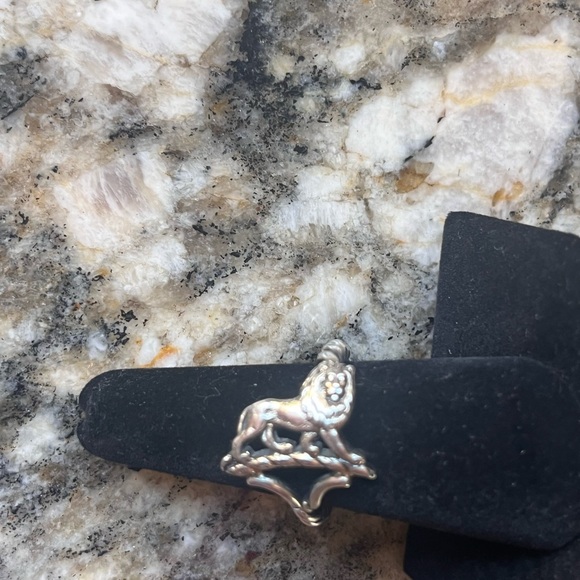 Jewelry - Sterling Silver Lion Ring